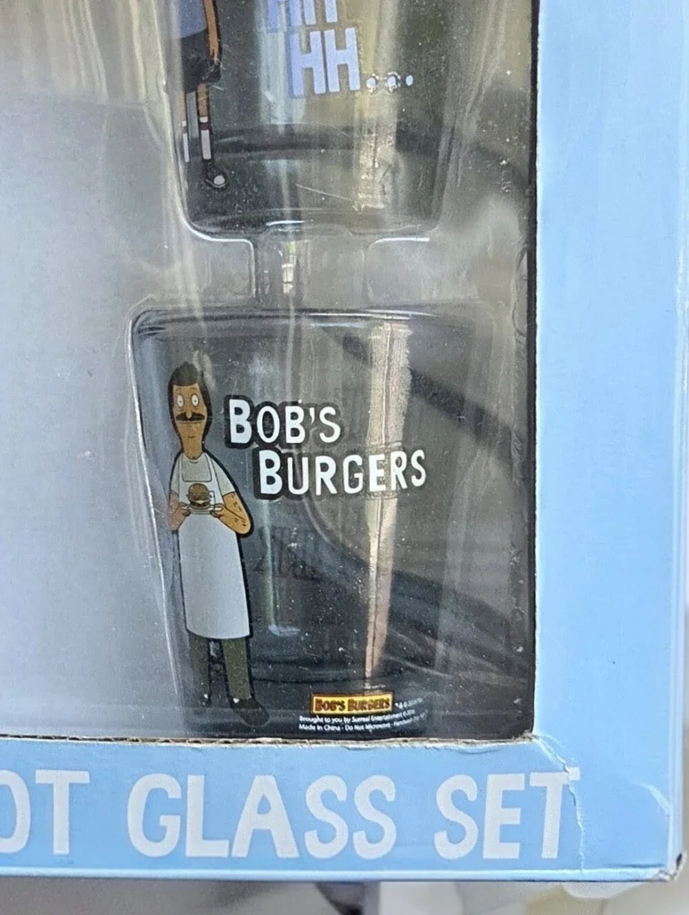 Bob's Burgers 4-Pack Shot Glass Set produced by Surreal Entertainment Box Damage